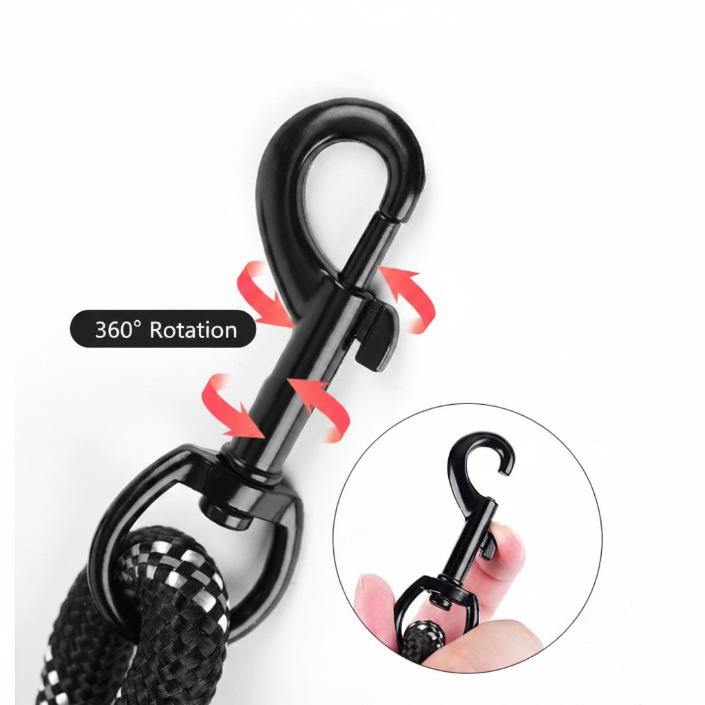 Dog leash for dogs, featuring 360-degree rotation snap hook and tangle-free swivel design, ideal for active dogs on daily walks