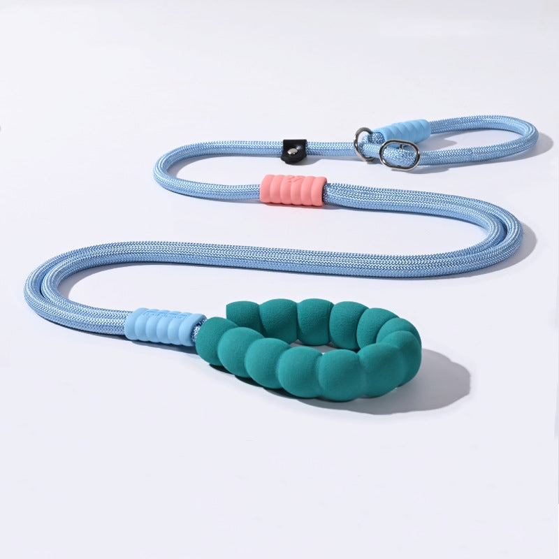 Hands-free dog leash for dogs, featuring blue  rope with teal foam handle, pink silicone stopper and metal clip, ideal for walking, running and training with one leash