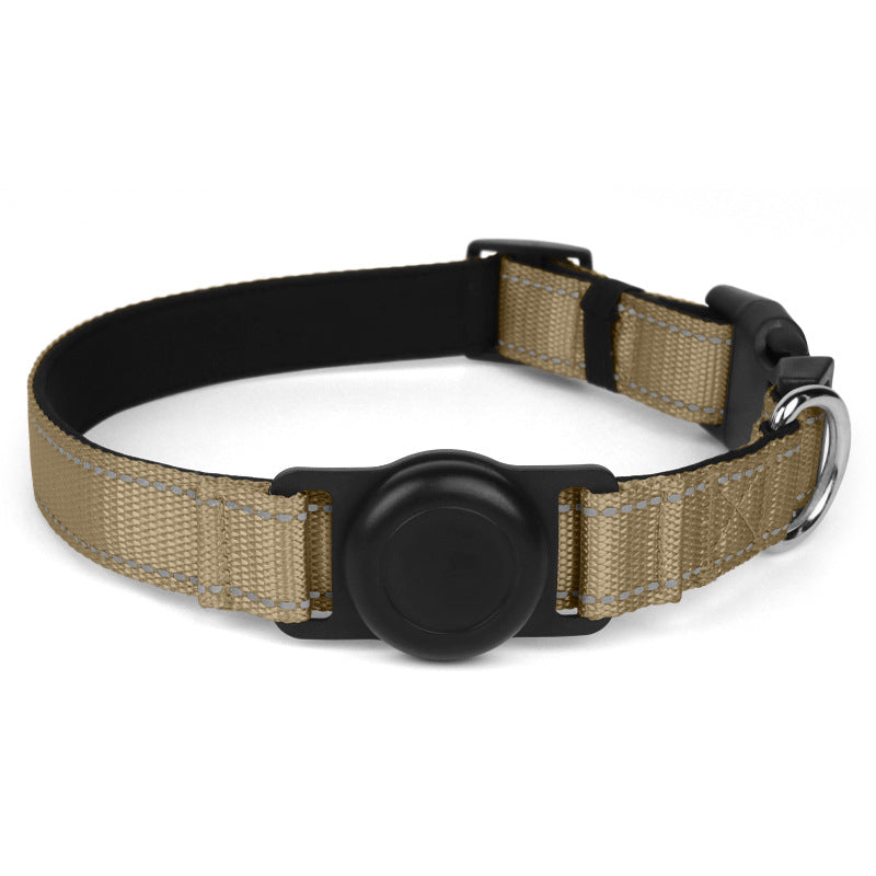 AirTag dog collar for dogs, featuring reflective nylon and secure AirTag slot with D-ring, ideal for stylish tracking and everyday wear