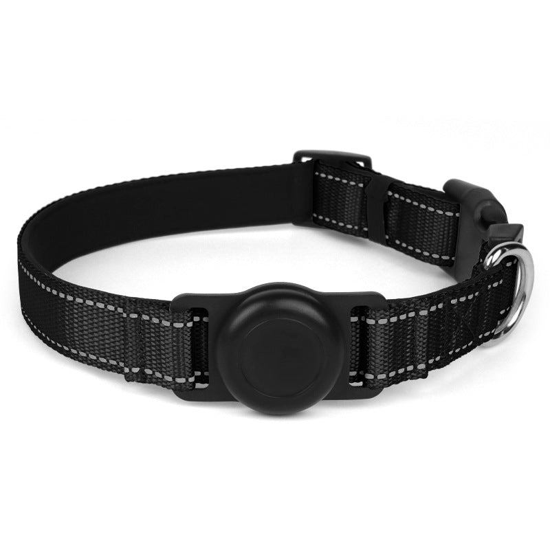 AirTag dog collar for dogs, featuring reflective nylon and secure AirTag slot with D-ring, ideal for stylish tracking and everyday wear